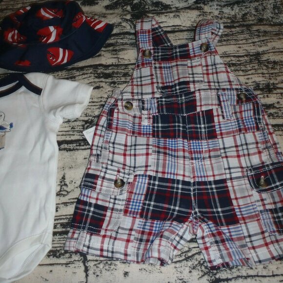 Gymboree Pelican Catch 0-3 Month Overalls Socks Bodysuit Hat Outfit NWT - Picture 3 of 3
